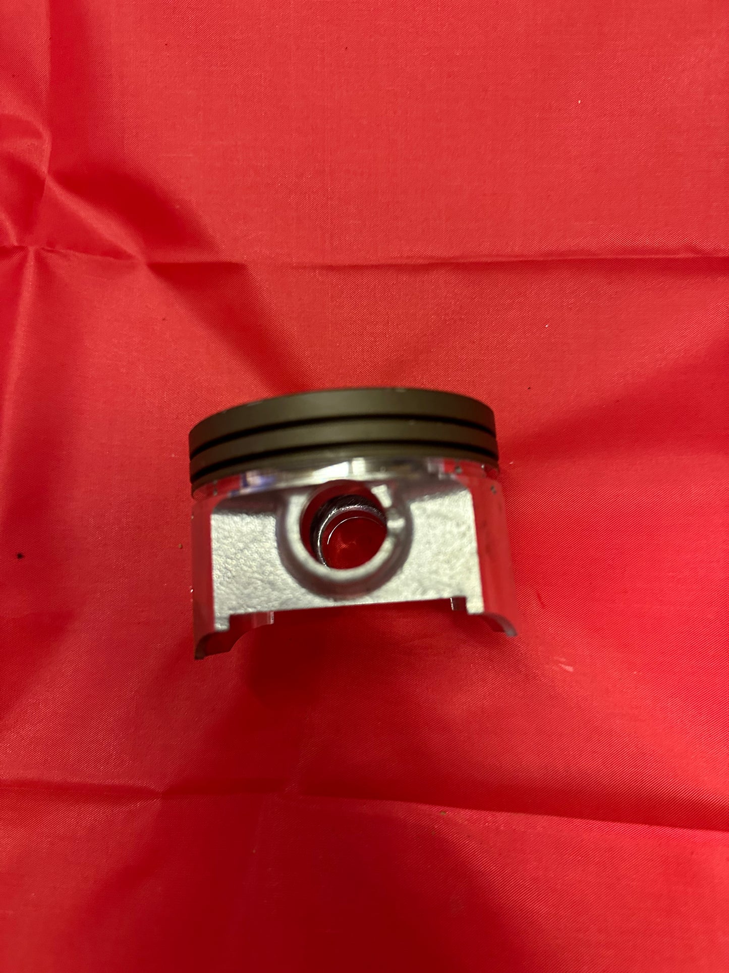 Piston