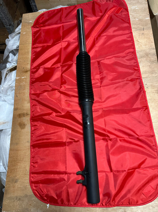 Right Hand Fork Leg